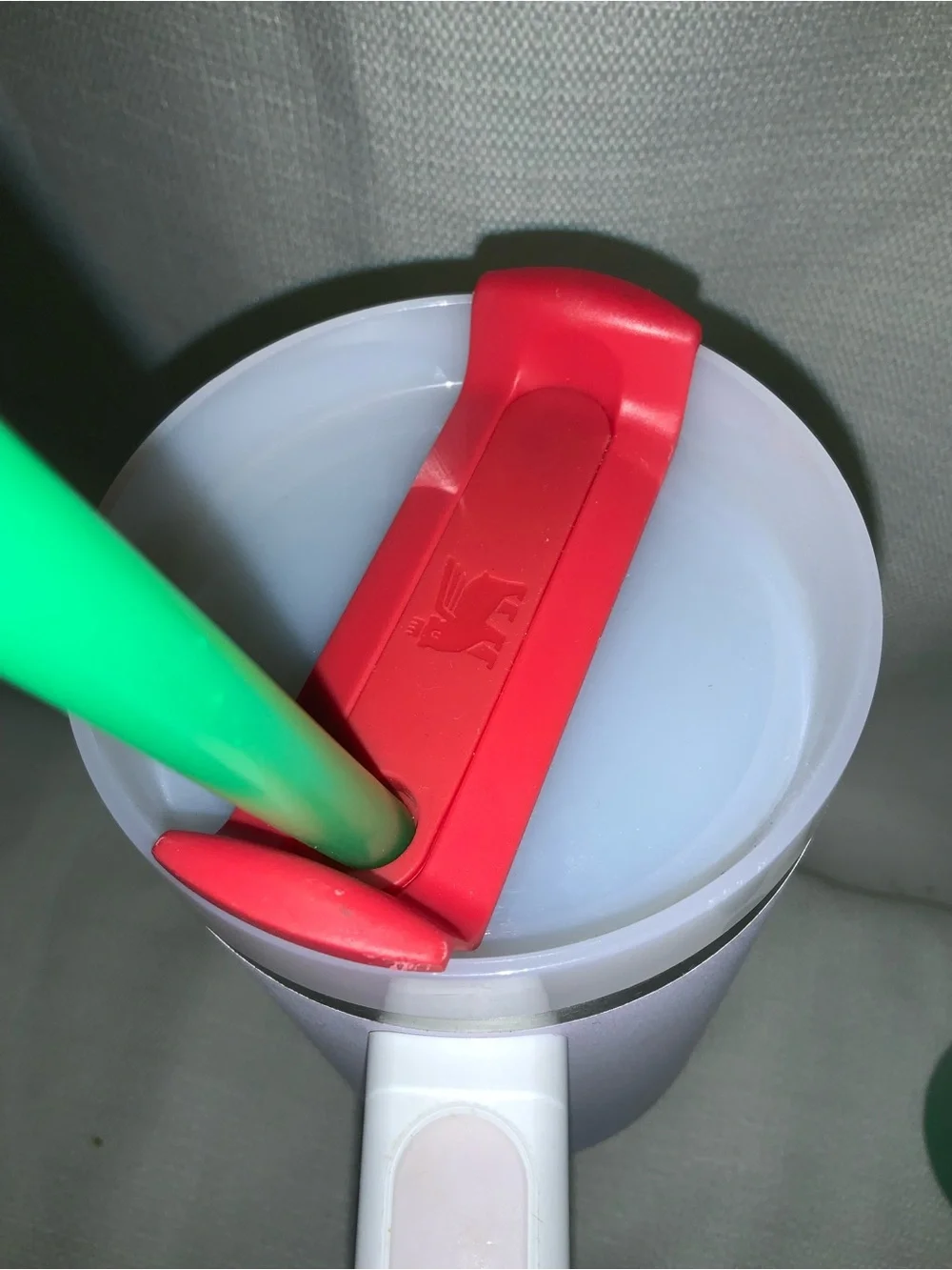 Lots of 2 40oz Stanley green & White Insulated Travel Mugs with Handles. - Picture 2 of 6